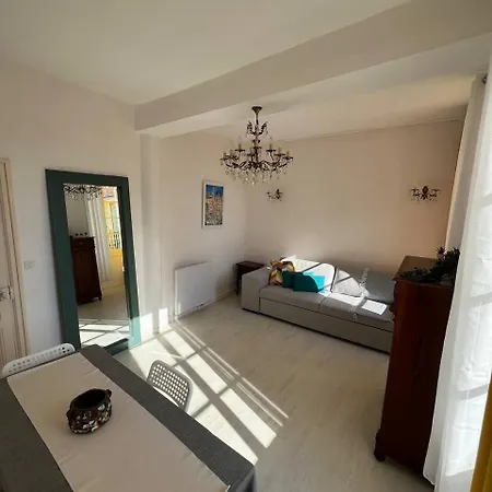 Centre Historique Apartmán *