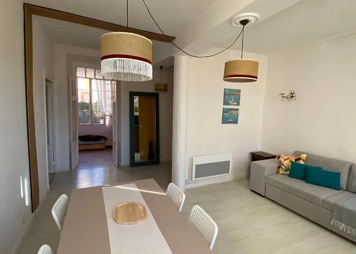 Centre Historique * 멍똥